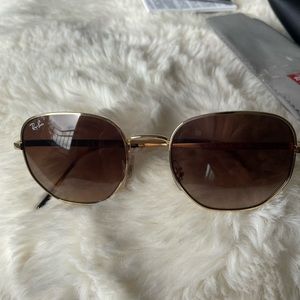Rayban gradient sunglasses RB3682 authentic